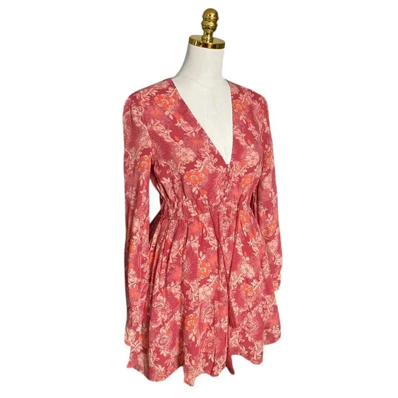 FREE PEOPLE | Stealing Fire Floral Print Peasant Tunic Dress in Red Combo Size M - Picture 6 of 12